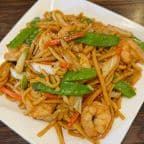 Best 虾捞面  Shrimp Lo Mein in Milwaukee, WI